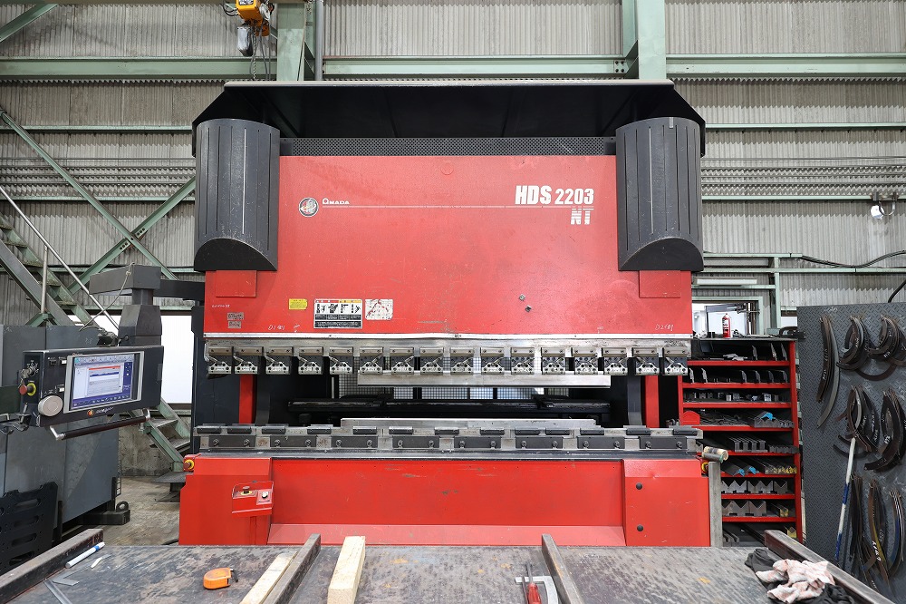 220t油圧プレスブレーキ